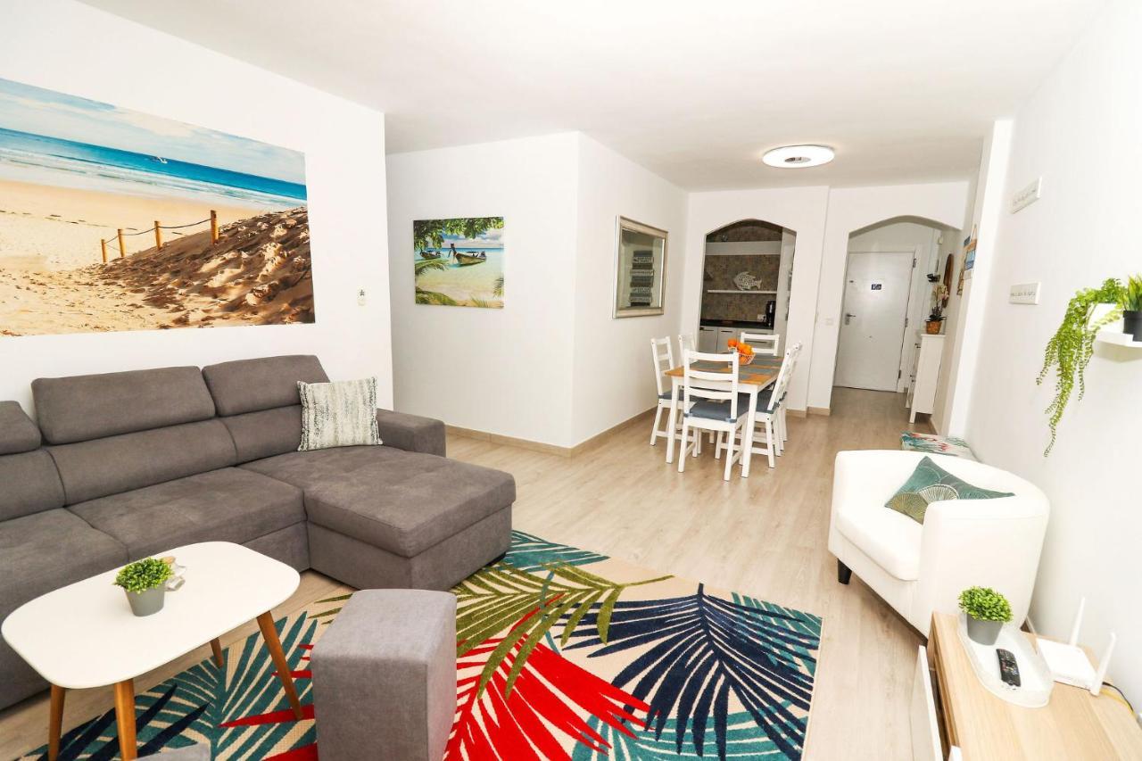Family Apartment Walking Distance To The Sea And All Amenities Sitio de Calahonda ภายนอก รูปภาพ