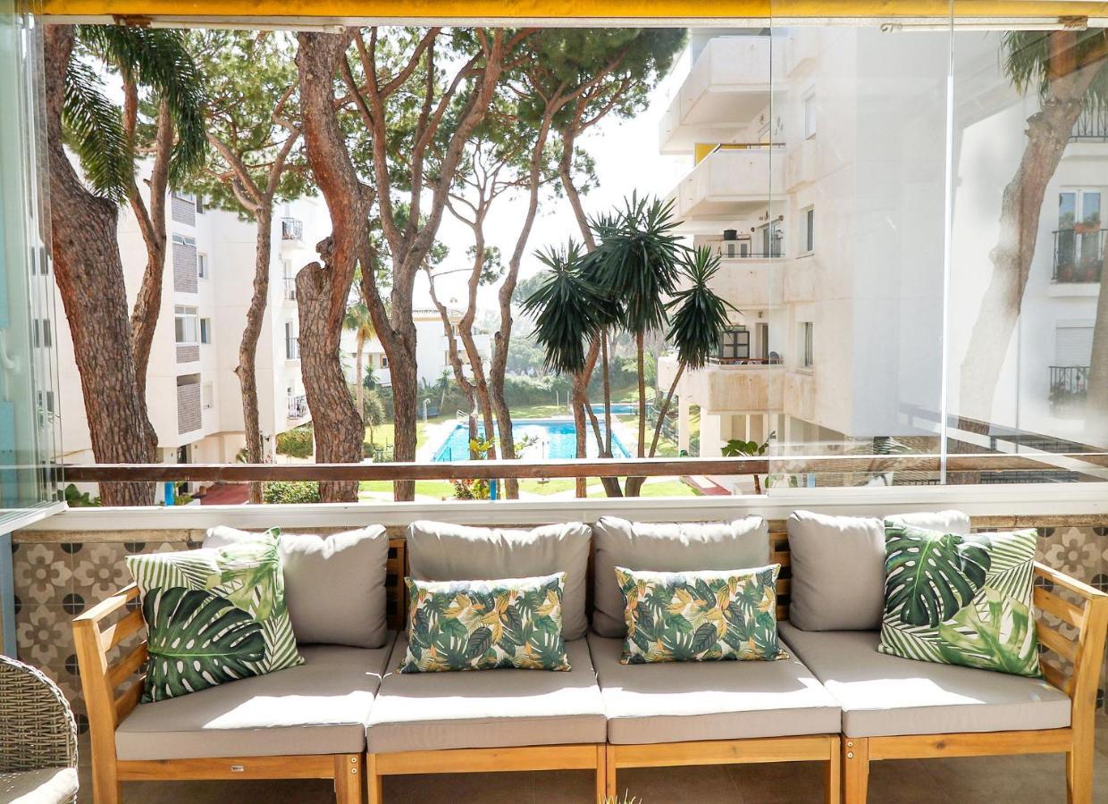 Family Apartment Walking Distance To The Sea And All Amenities Sitio de Calahonda ภายนอก รูปภาพ
