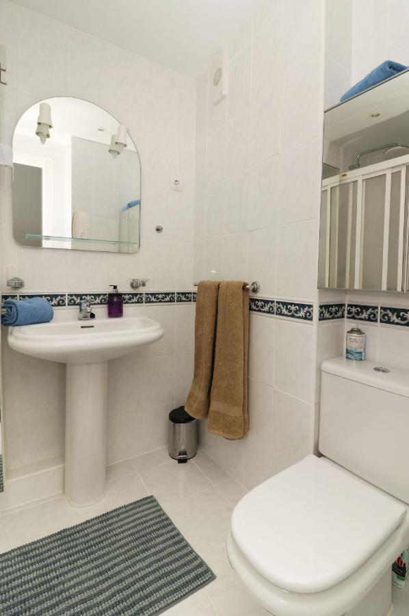 Family Apartment Walking Distance To The Sea And All Amenities Sitio de Calahonda ภายนอก รูปภาพ