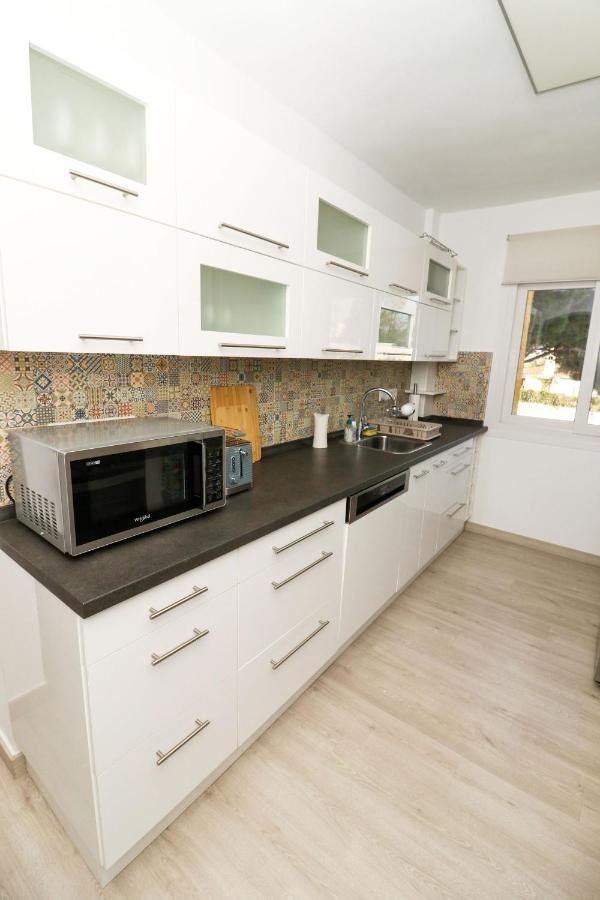 Family Apartment Walking Distance To The Sea And All Amenities Sitio de Calahonda ภายนอก รูปภาพ