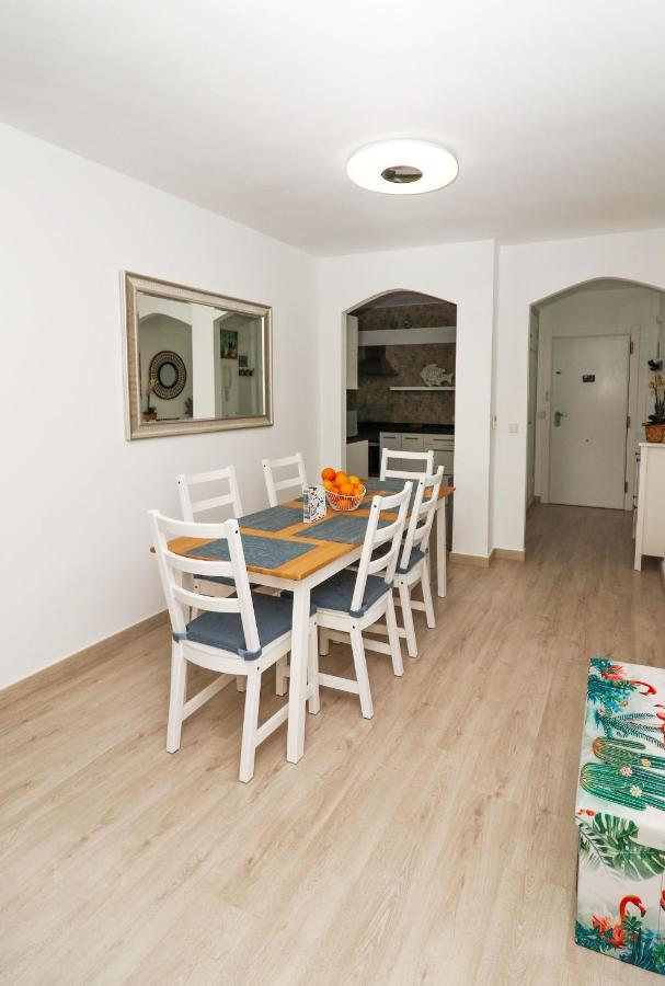 Family Apartment Walking Distance To The Sea And All Amenities Sitio de Calahonda ภายนอก รูปภาพ