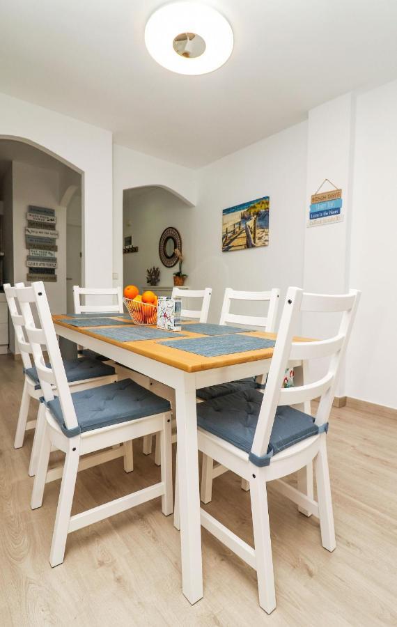 Family Apartment Walking Distance To The Sea And All Amenities Sitio de Calahonda ภายนอก รูปภาพ